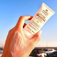 Kiehl’s Ultra Light Daily UV Defense SPF 50 PA++++