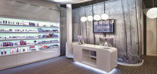 set up mỹ phẩm trong spa